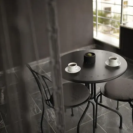 No57 Hotel *